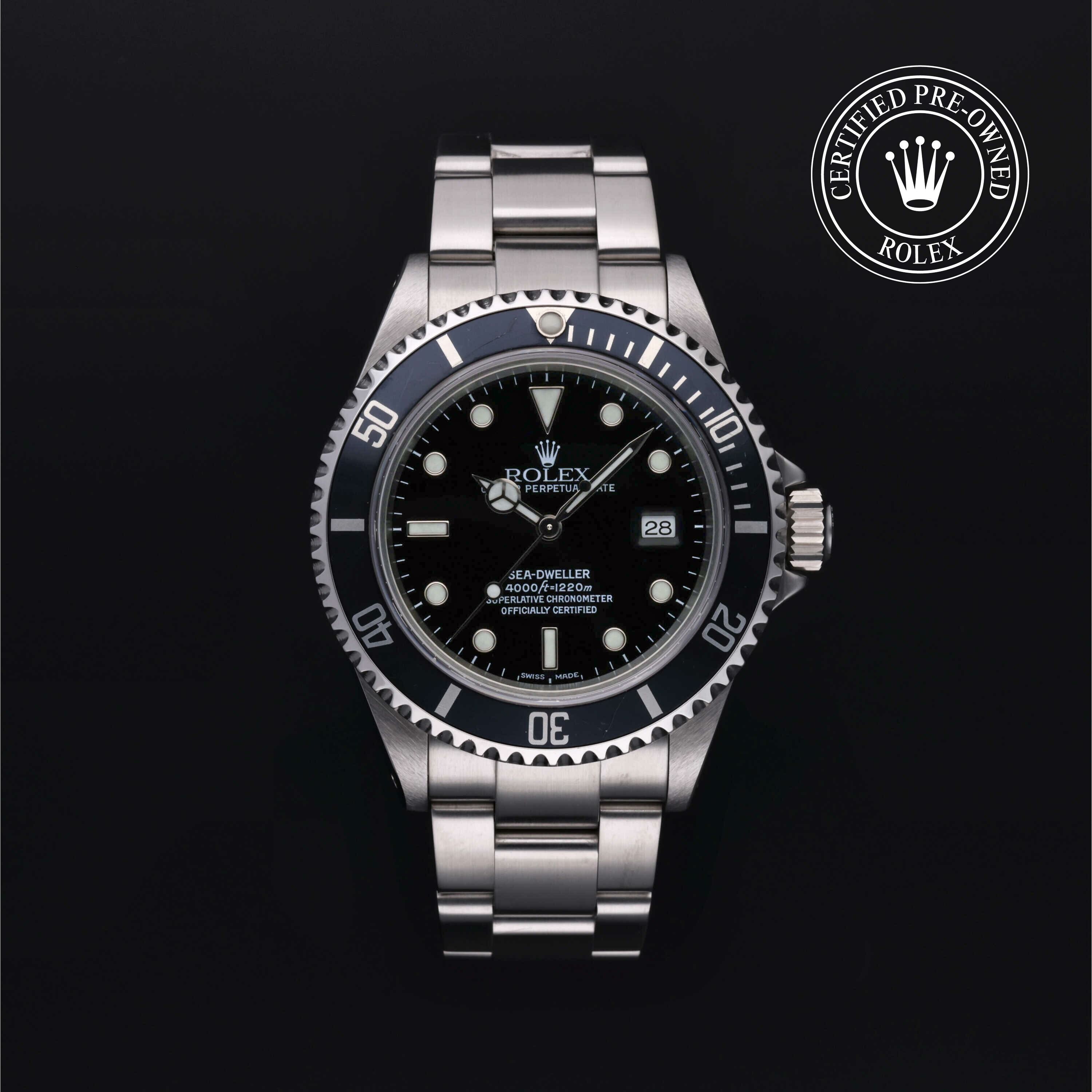 Rolex Oyster Perpetual Sea-Dweller in Staal M16600-0001 at Hall of Time