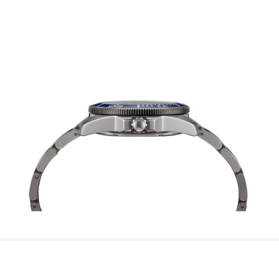 DS Action Diver Titanium