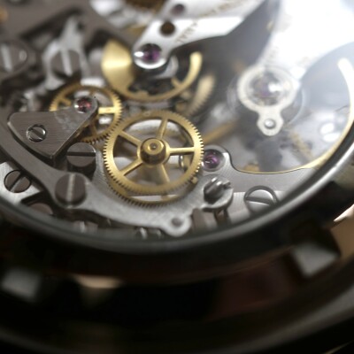 Montre OMEGA Speedmaster Moonwatch Professional Chronographe Co-Axial Master Chronometer 42mm