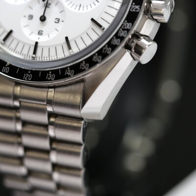 Montre OMEGA Speedmaster Moonwatch Professional Chronographe Co-Axial Master Chronometer 42mm