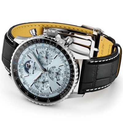 Breitling Navitimer B19