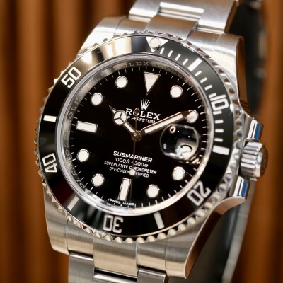 Montre Rolex Submariner Date lunette noire