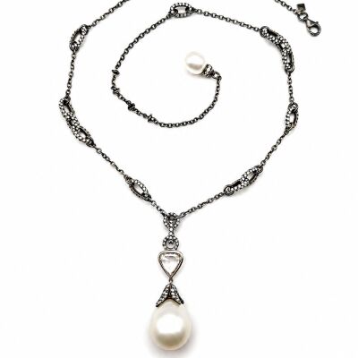 Collier essence perle d'Australie 15mm et diamant or noir et blanc
