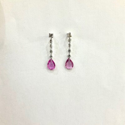 Boucles d'oreilles pendantes or gris saphir rose et diamants