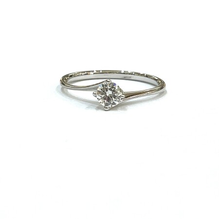 Solitaire or blanc twisté diamant