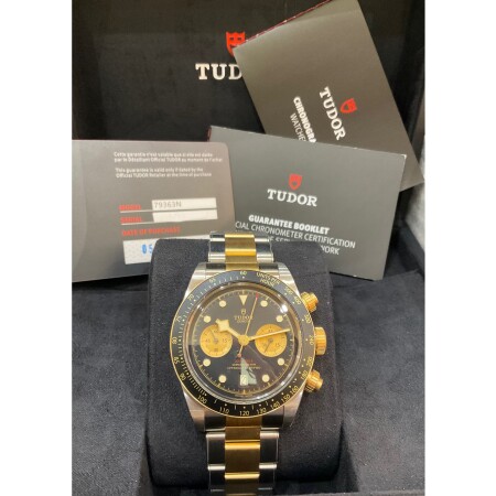 Montre TUDOR M79363N-0001 Black Bay Chrono S&G boîtier en acier 41 mm, bracelet en acier et or jaune - OCCASION