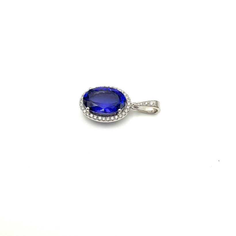 Pendentif or blanc Tanzanite et diamants.