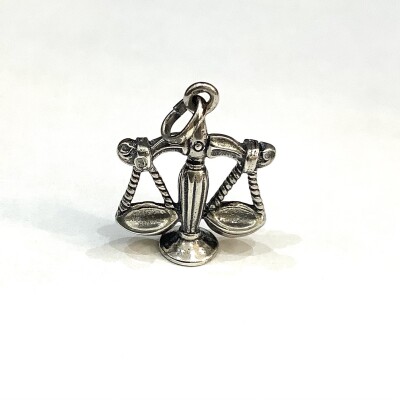 Pendentif signe du zodiac balance argent