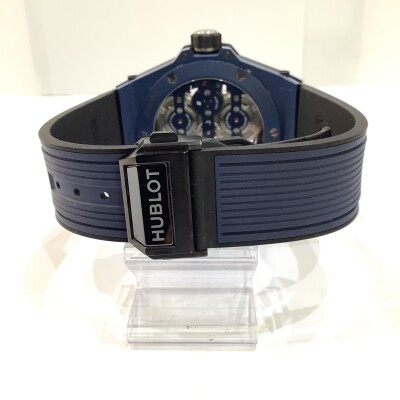 Montre Hublot Big Bang MECA-10 Ceramic Blue 45mm 414.EX.5123.RX