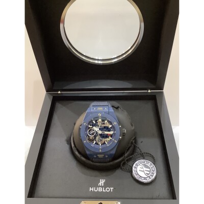Montre Hublot Big Bang MECA-10 Ceramic Blue 45mm 414.EX.5123.RX