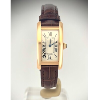 Montre Tank Américaine Petit modèle, mouvement quartz, or rose, cuir OCCASION