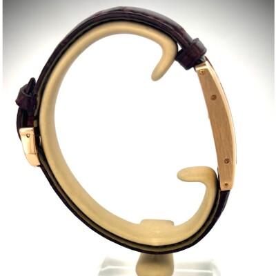 Montre Tank Américaine Petit modèle, mouvement quartz, or rose, cuir OCCASION