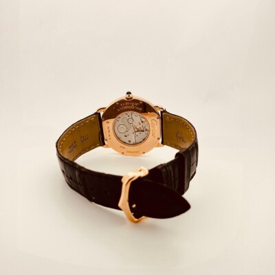 Montre Ronde Louis Cartier, 36 mm, or rose, cuir