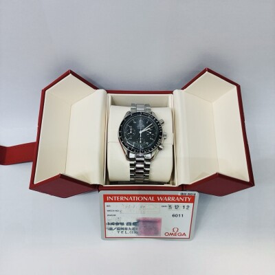 Omega speedmaster 39 mm automatique decembre 2012 reference : 351050