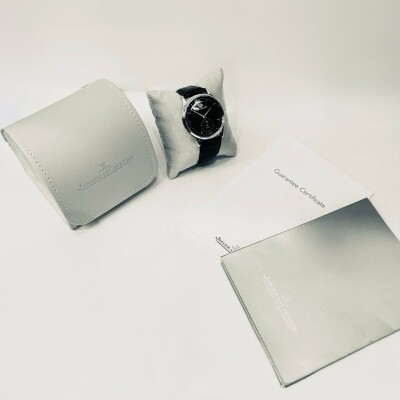 Montre Jaeger-LeCoultre Master Ultra Thin Moon 39 -
