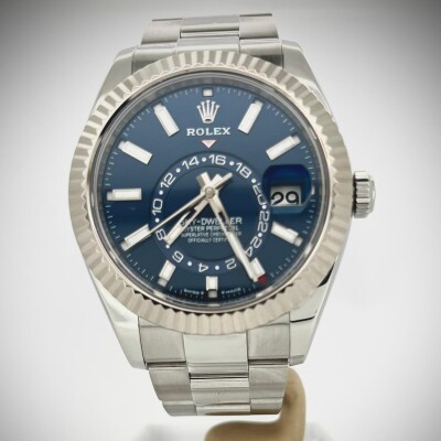 Rolex skydweller bleue 326934 sur oyster