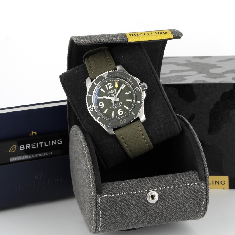 Montre Breitling Superocean II Automatic 44 Outerknown