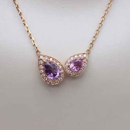 Collier or rose saphir rose, violet taille poire et diamants