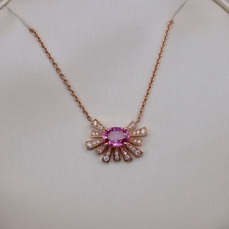 Collier or rose, pendentif saphir rose et diamants