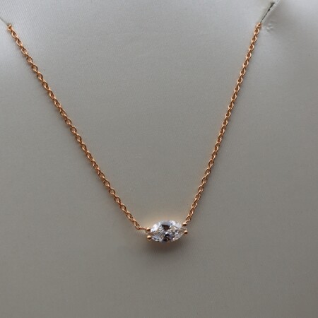 Collier or rose navette diamant