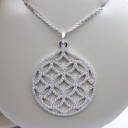 Collier or blanc et diamants