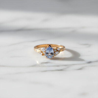 Bague or rose, saphir lavande et diamants