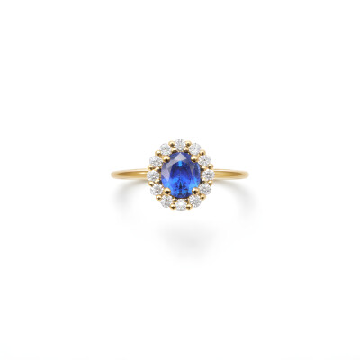 Bague or jaune, saphir entourage diamants