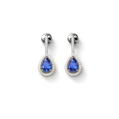 Pendants or blanc, saphirs bleus et diamants