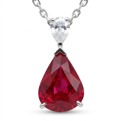 Collier or blanc rubis et diamant