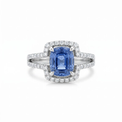 Bague or blanc, saphir et diamants