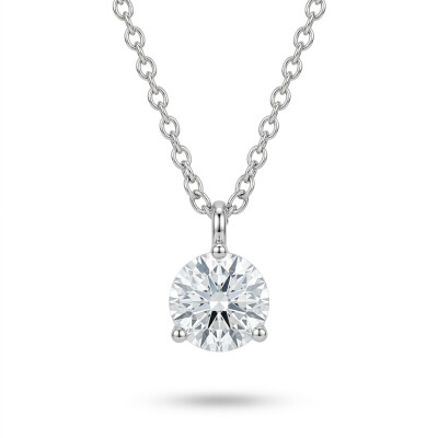 collier or blanc diamant 3 griffes