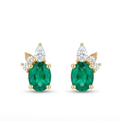 Boucles d'oreilles émeraudes oval et diamants brillant