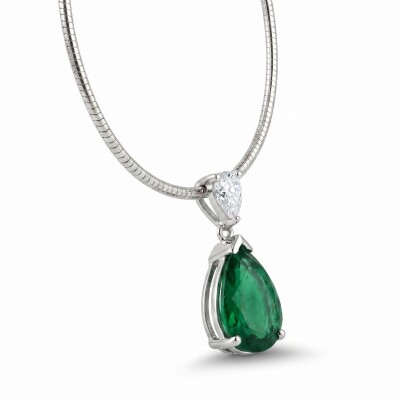 Pendentif émeraude taille poire et diamant taille poire