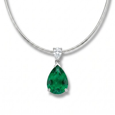 Pendentif émeraude taille poire et diamant taille poire