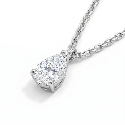 Collier or blanc et pendentif diamant taille poire