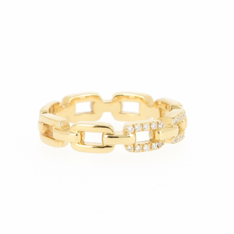 Yellow Gold and diamonds Chain Ring