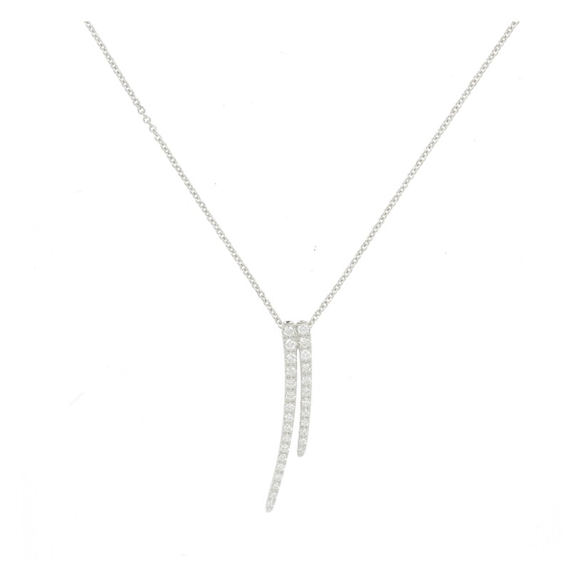 White gold wing necklace set with diamonds
