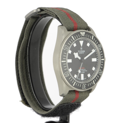 TUDOR Pelagos FXD watch, unidirectional rotating bezel, matt black dial