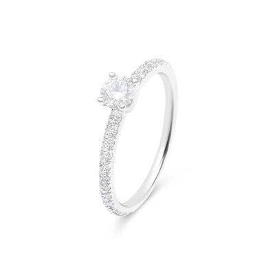 Solitaire or blanc, corps de bague serti diamants