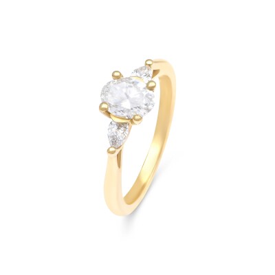 Bague or jaune diamant et deux diamants poires