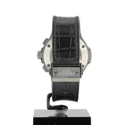 Montre Hublot Big bang Aero bang steel