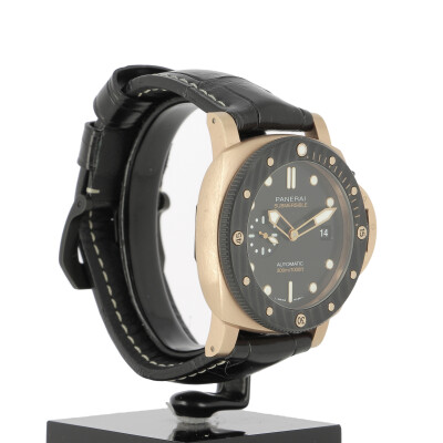 Montre Panerai Submersible QuarantaQuattro Goldtech