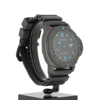 Panerai Submersible Carbotech