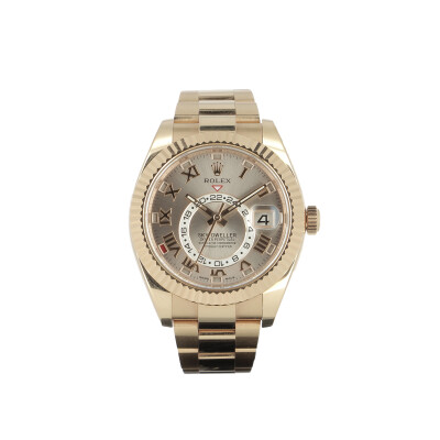 Montre Rolex Sky-dweller Or everose