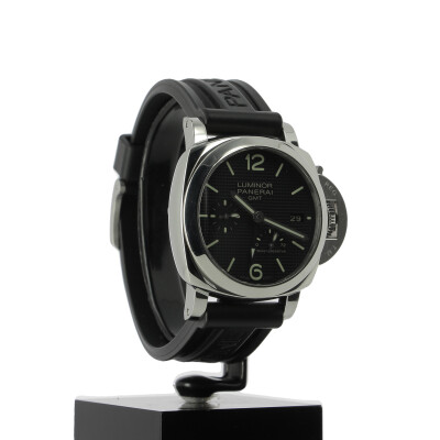 Montre Panerai Luminor 3 days gmt power reserve automatic acciaio