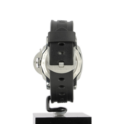 Montre Panerai Luminor 3 days gmt power reserve automatic acciaio