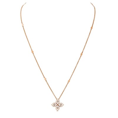 Pendentif collection Mikou, en or rose, émail blanche et diamants