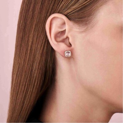 Boucles d'oreilles en or rose, topaze Blue London et diamants