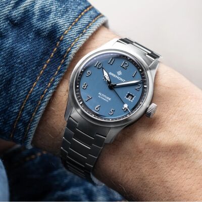 Montre Altitude Blue Dial