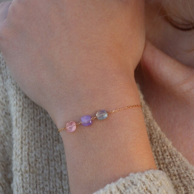 Le bracelet Rosekafé Zia Améthyste opale rose